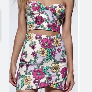 Zara floral mini skirt